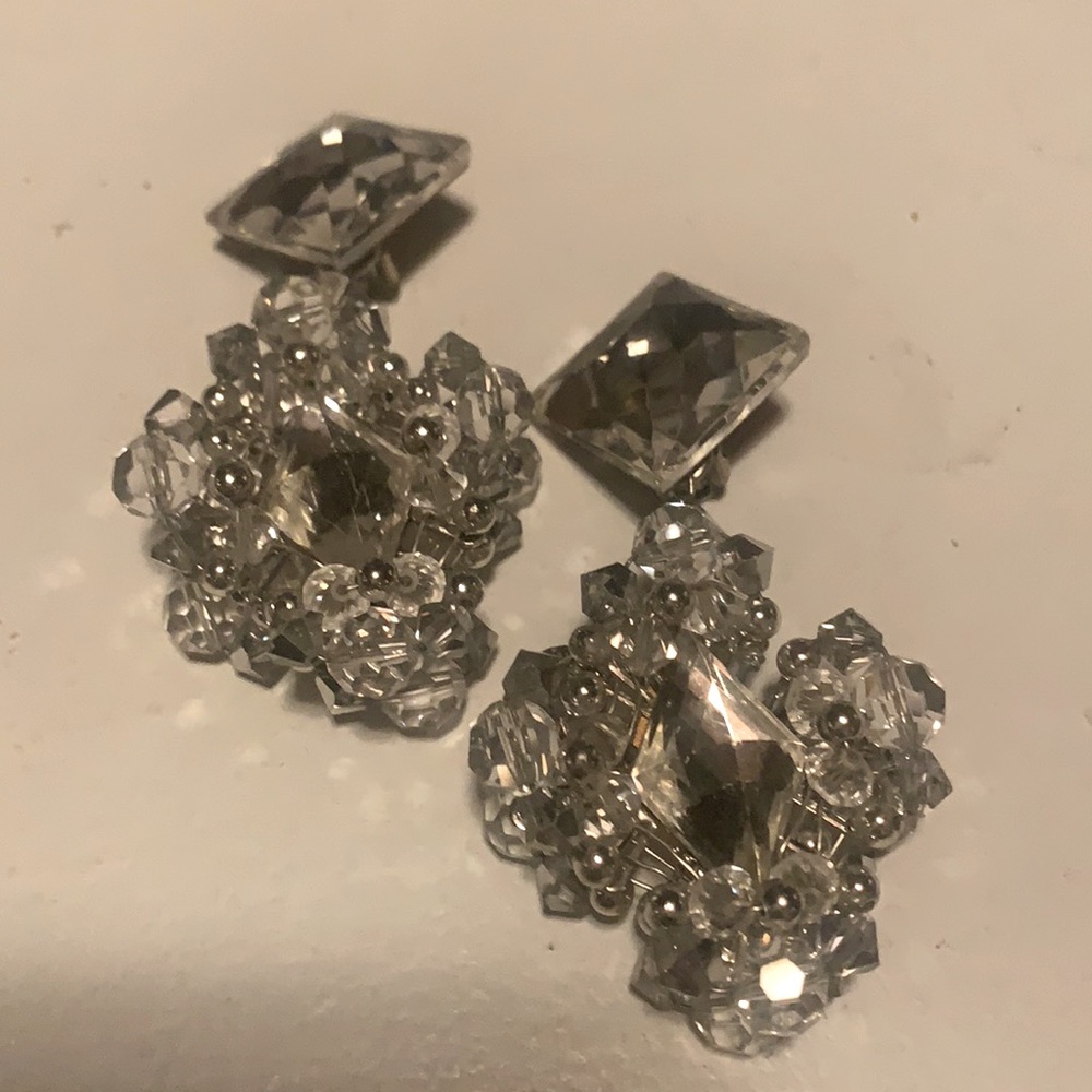 AUTHENTIC ERICKSON BEAMON CRYSTAL EARRINGS
